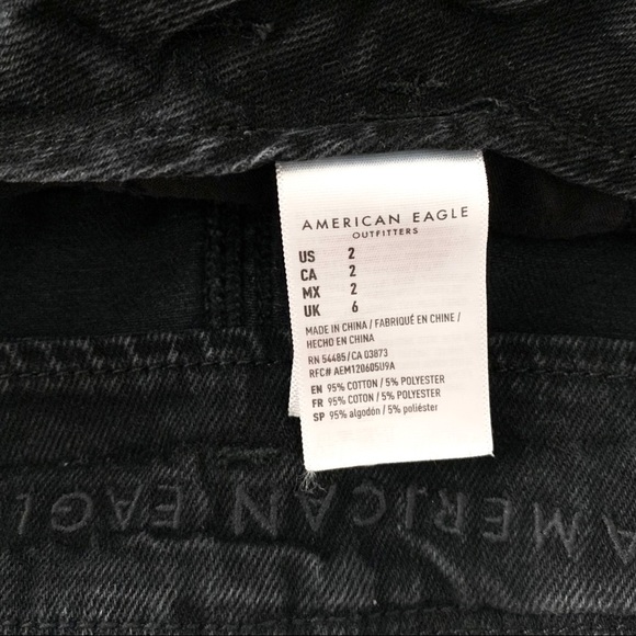 AE Paperbag Hi-Rise Black Denim Button Mom Shorts - Picture 9 of 12